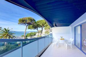 Exclusivo piso con LICENCIA TURÍSTICA y espectaculares vistas al mar en Salou photo 0