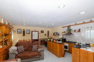 Casa en Aiguamúrcia con parcela de 1.558m2 photo 0