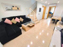 EN VENTA PRECIOSO CHALET ADOSADO EN CAMI OM BLANCH photo 0