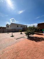 Chalet independiente en la mejor zona de Vilallonga, Tarragona photo 0
