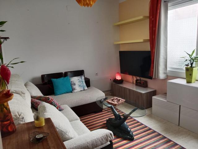 Encanto y comodidad en el corazón de Torredembarra photo 0