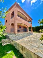 Chalet independiente en venta en Oasis Park, la Franquesa photo 0