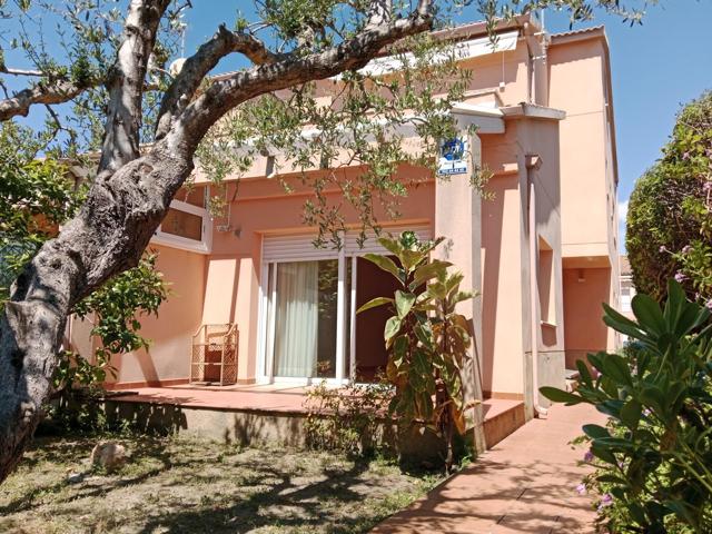 Chalet pareado en Torredembarra – Zona Sant Jordi photo 0