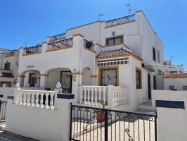 Impresionante villa dúplex en Dream Hills, Orihuela Costa – Vistas al mar y a la montaña photo 0