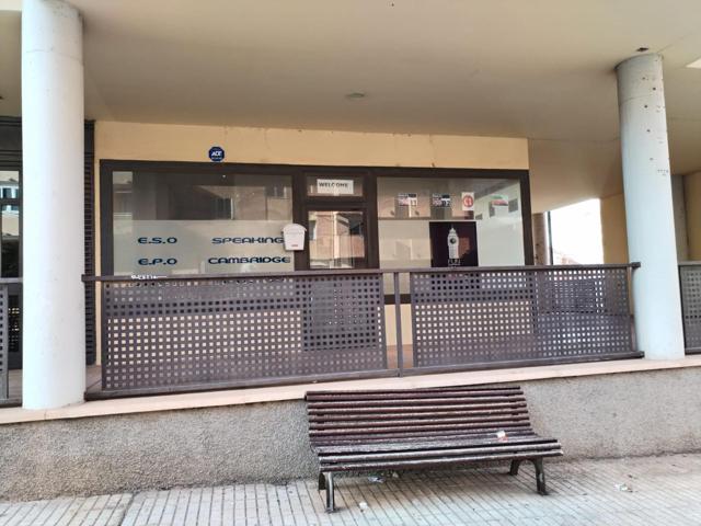 Visibilidad, ubicación y espacio: todo en un solo local de 104 m2 en el Ensanche!!! photo 0