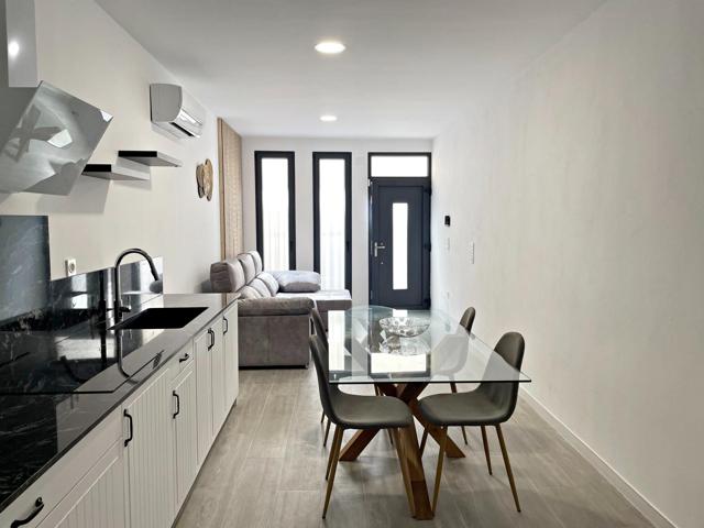 ¡Casa de obra nueva en el centro de Benicarló! Lista para estrenar. photo 0
