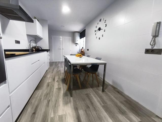 Se vende vivienda en centro Santa Pola photo 0