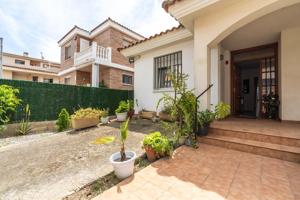 Encantador chalet independiente en planta en Vilallonga del Camp photo 0