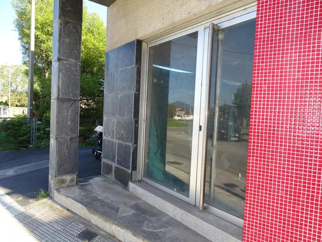 Se vende inmueble con licencia para vivienda en Avenida Sabarís 48 (Baiona) photo 0