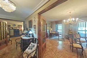 🏡 Piso Exclusivo en Vallellano – Todo Exterior y Espacios Amplios 🌟 photo 0