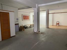 Estupendo local en calle comercial photo 0
