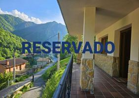 Descubre este rincón lleno de paz en plena naturaleza photo 0