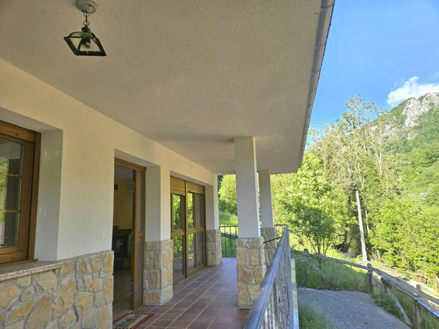 Casa ideal para una vida tranquila y segura photo 0