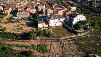 OPORTUNIDAD DE INVERSIÓN – Terreno urbano con gran potencial de rentabilidad photo 0