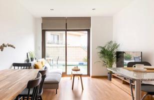 Venta de Piso en Sanxenxo - Villalonga | 2 Habitaciones + Terraza + 2 Plazas de Garaje photo 0