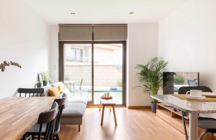 Venta de Piso en Sanxenxo - Villalonga | 2 Habitaciones + Terraza + 2 Plazas de Garaje photo 0