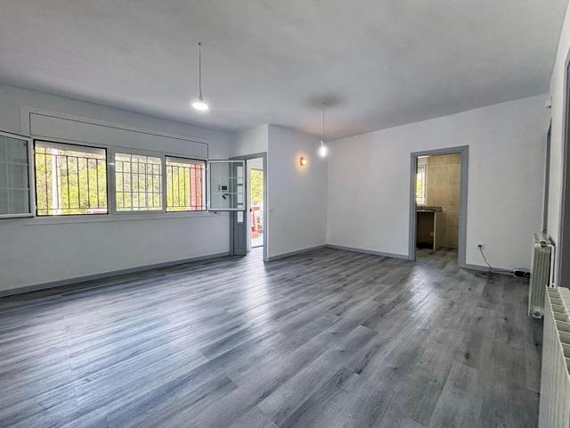 Casa Reformada a estrenar con Parcela de 700 m2 en Vacarisses photo 0