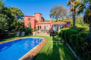 Exclusivo Chalet en el Cuarton Tarifa con Vistas al Mar, Piscina y Pista de Tenis 🏡🌊 photo 0