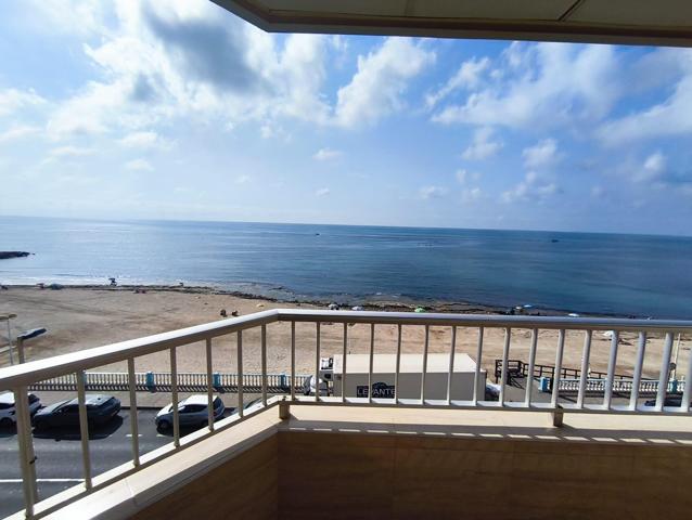 Piso frontal en venta con vistas al mar photo 0