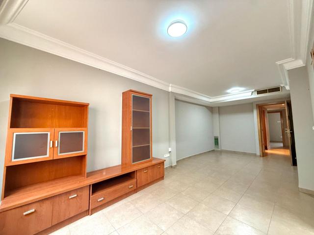 ENCANTADOR PISO EN LA TORRE DE FONTAUBELLA, TARRAGONA. photo 0