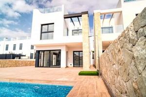Se vende Moderna Vivienda Unifamiliar en Torre de la Horadada photo 0