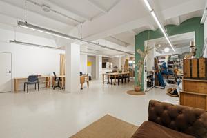 Local Comercial de 179 m² en Planta Baja en Gràcia – Ideal Supermercado o Negocio de Gran Formato photo 0