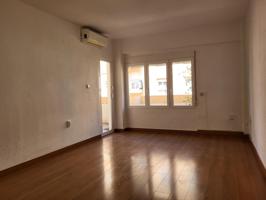 Piso de 4 habitaciones listo para entrar a vivir photo 0