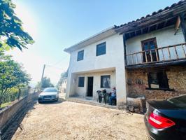 CASA DE PUEBLO MAS TRES FINCAS Y CUADRA photo 0