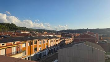 Dúplex con terraza de 55 m² , 2 dormitorios y estudio en Navarcles – año 2021 photo 0