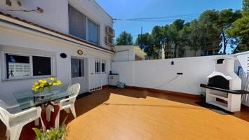 Acogedor chalet adosado en Cap Salou con garage incluido photo 0