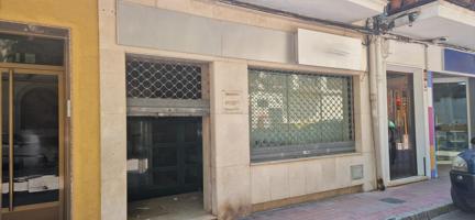 LOCAL CENTRICO CON ESCAPARATE photo 0