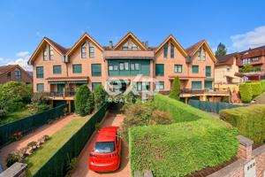 Chalet Zona Residencial Olivares – Oviedo photo 0