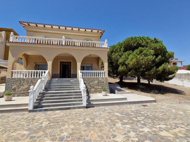 Encantadora Casa en Los Urrutias (Carmolí) con Vistas al Mar y Capilla Privada photo 0