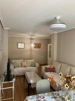 PRECIOSO PISO RECIÉN REFORMADO Y AMUEBLADO de 3 habitaciones, 2 BAÑOS, TRASTERO INCLUIDO en EXCELENTE UBICACIÓN en San Cayetano PARKING OPC photo 0