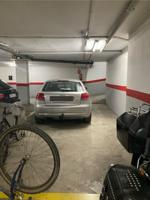 ¡Oportunidad Única! Plaza de Garaje Grande en Puerto de Sagunto 🚗🔑 photo 0