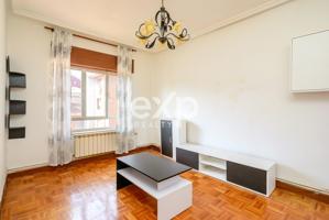 OPORTUNIDAD PISO CENTRO MIERES photo 0