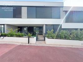 ✨¡OPORTUNIDAD ÚNICA! Estrena Chalet Adosado de Lujo en Boadilla del Monte – Exclusividad, Diseño y Confort✨¡NO COBRAMOS HONORARIOS AL COMPRADOR! photo 0