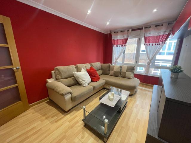 Piso en venta en la calle Lieres, Gijón photo 0
