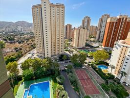 ¡OPORTUNIDAD! Apartamento en Benidorm ideal como residencia o inversión --SIN COMISIÓN DE COMPRA photo 0