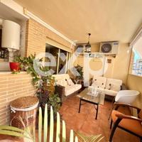 Amplio y Moderno Piso en Tavernes Blanques con Terraza Espectacular photo 0