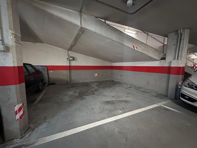 GARAJE MAS BAJO Fantástica ocasión para invertir o disfrutar de un espacio versátil. LA CORREDORIA photo 0