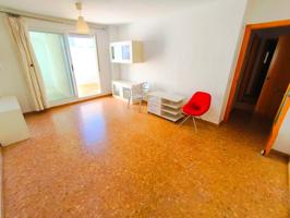 PRECIOSO PISO SEMINUEVO EN CASTELLÓN photo 0