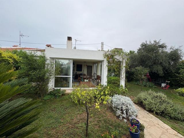 Chalet Esquinero para disfrutar del jardin todo el año photo 0