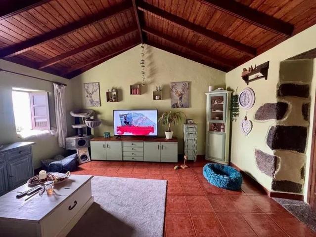 Tu paraíso privado te espera! Finca con Enorme Jardín, Apartamento Independiente y Gran Potencial. photo 0