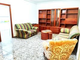 Vivienda de 5 Habitaciones y un negocio photo 0