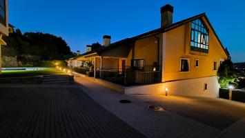 Chalet exclusivo en Poio con espectaculares vistas a la Ría de Pontevedra. photo 0