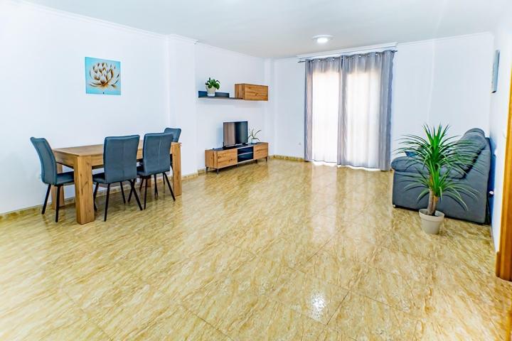 🏠 Piso de 1 Dormitorio recién amueblado en pleno centro de El Ejido photo 0