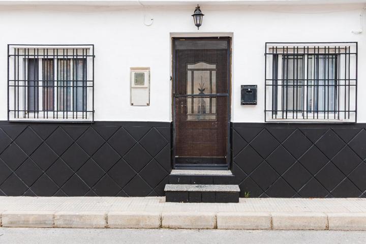 Casa de pueblo reformada con patio, garaje y terraza edificable en Sant Joan de Moró photo 0