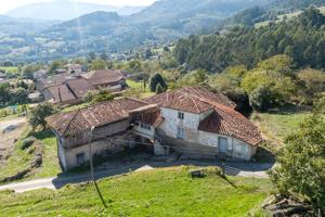 Caserío con terreno en Poles (Salas) – Asturias photo 0