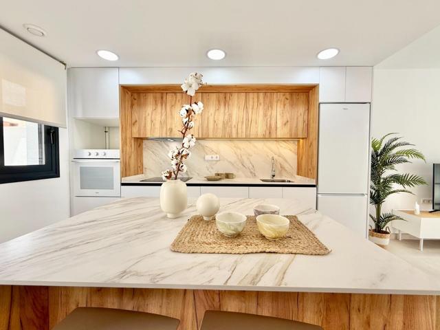 Exclusivos Chalets Adosados de Obra Nueva en Cox. photo 0